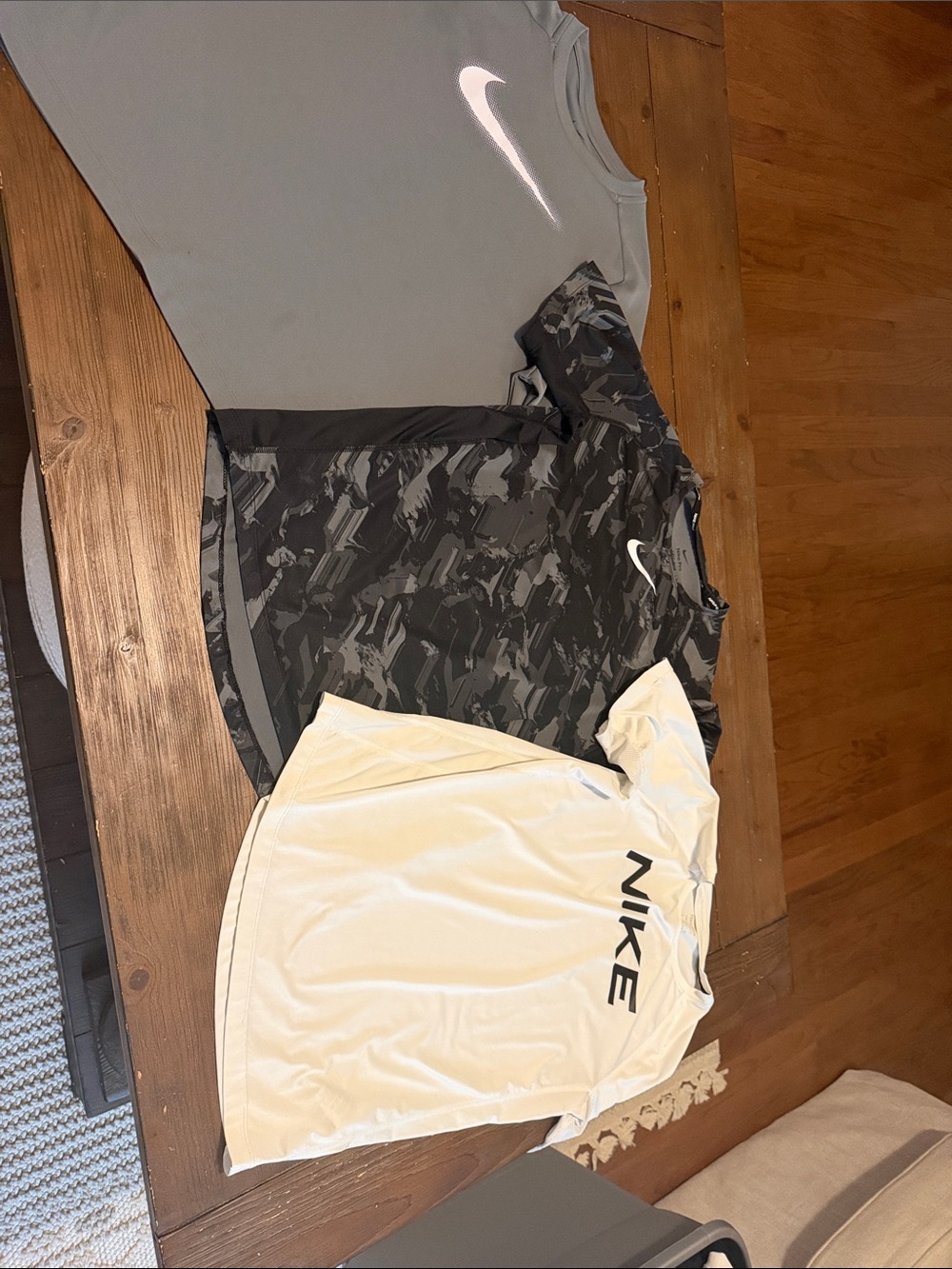 Boys Nike tees bundle 3 pcs sz xl
